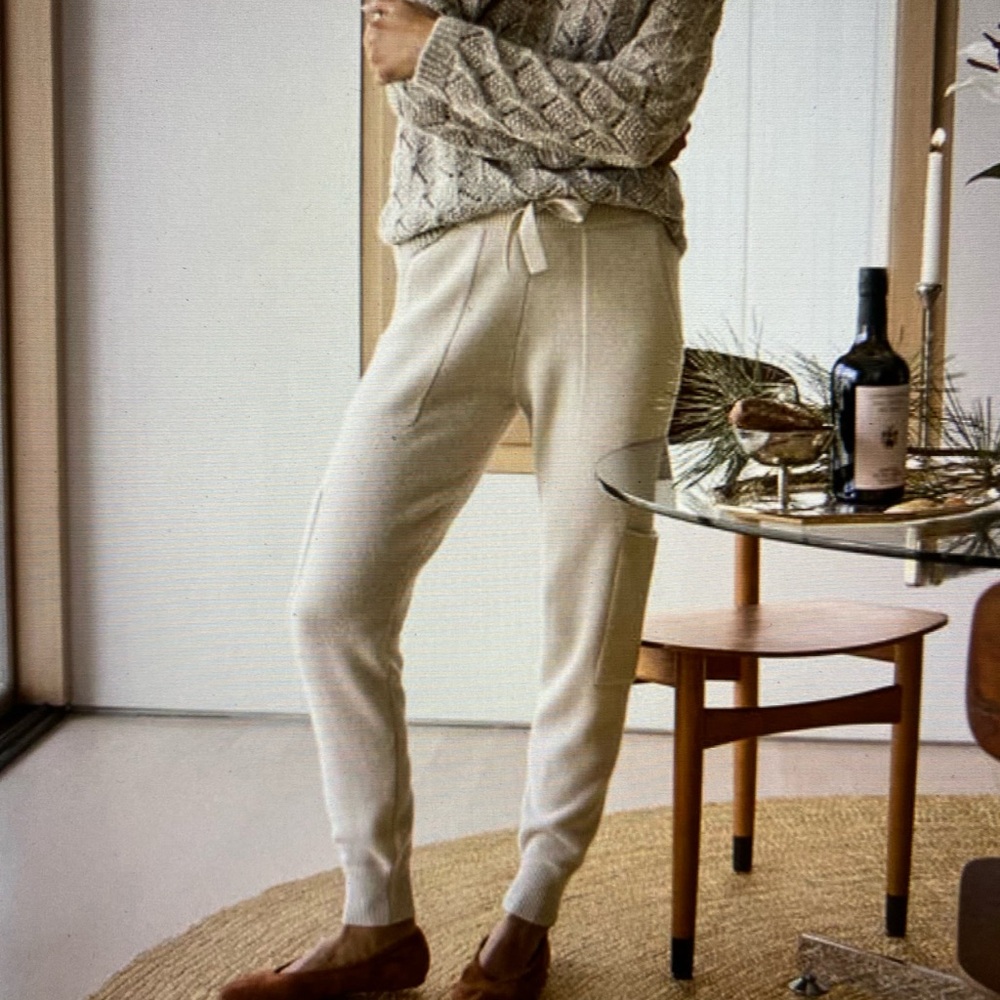 Cashmere Cargo Joggers Cream NWT Medium - Picture 4 of 6